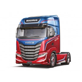 ITALERI IVECO S-WAY